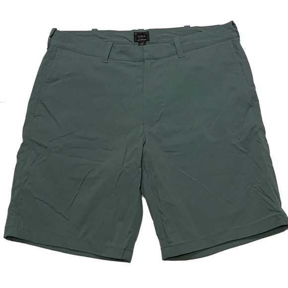 J. Crew Other - 32 / J. Crew tech Short